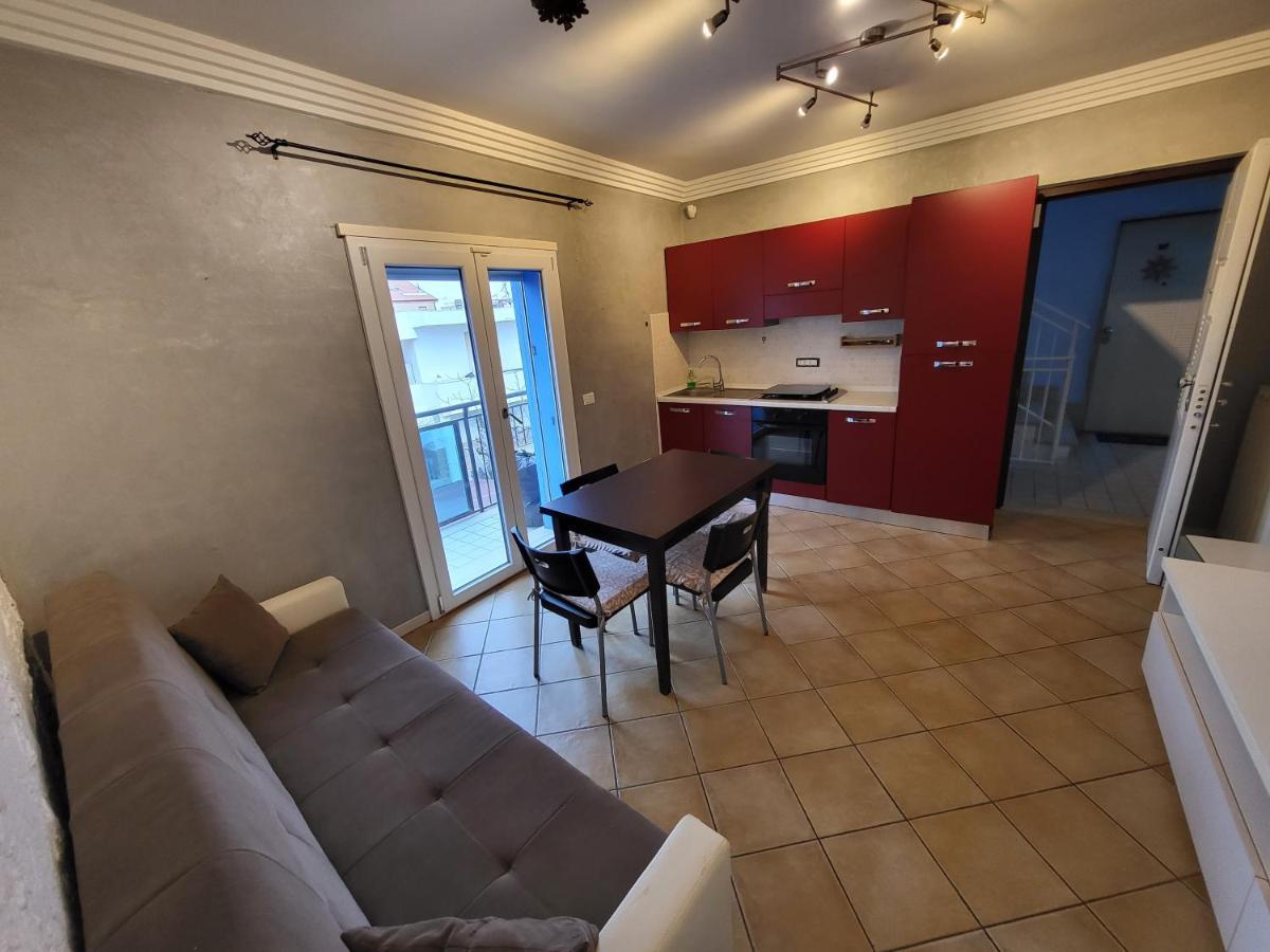 Sweet House Fiumicino Apartman Kültér fotó